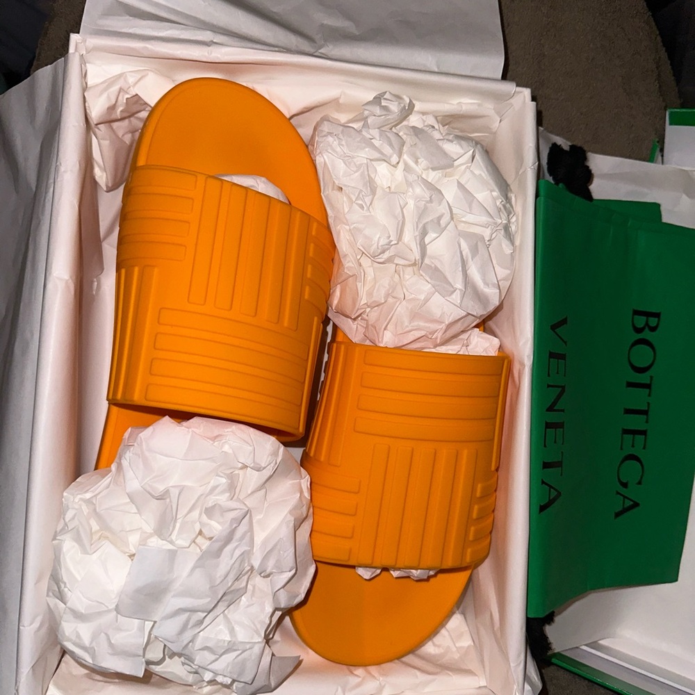 bottega slides